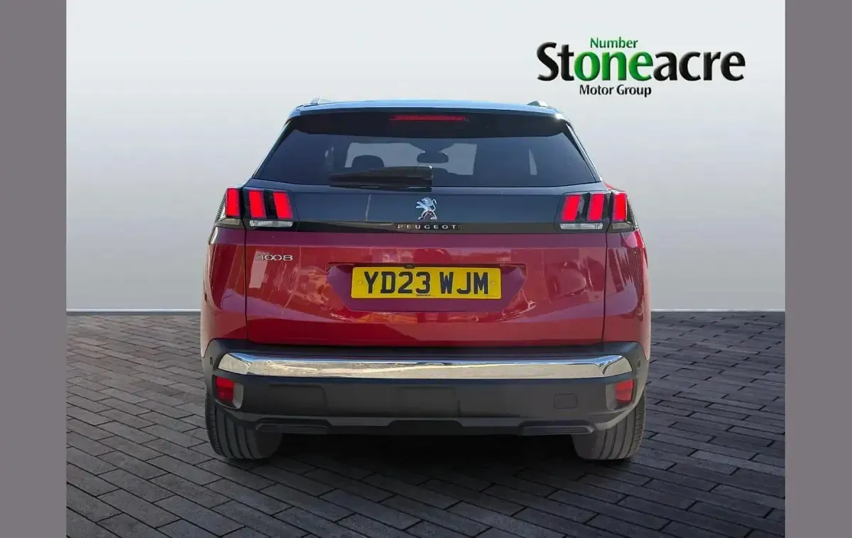 Used Peugeot 3008 Allure+ 131 HP (96 kW) 2023 Red SUV