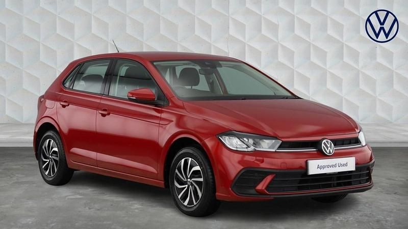 Used VW Polo Life 95 HP (69 kW) 2022 Red Hatchback