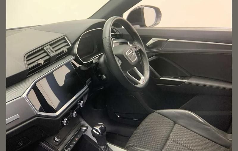 Used Audi Q3 S-Line 150 HP (110 kW) 2021 Black SUV