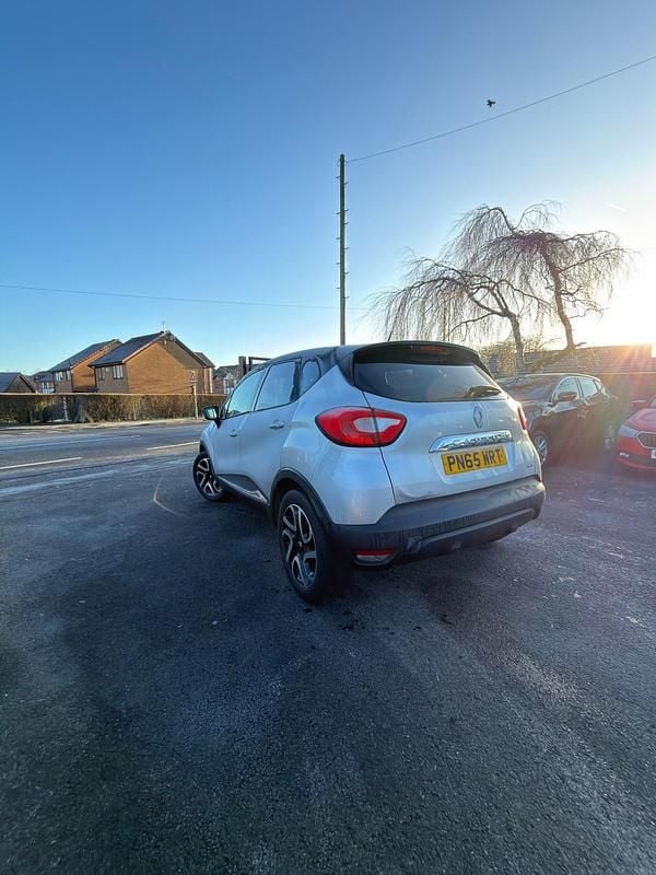 Used Renault Captur Dynamique 2015 Silver SUV