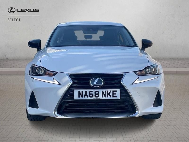 Used Lexus IS300h Sport Line 2018 White Sedan