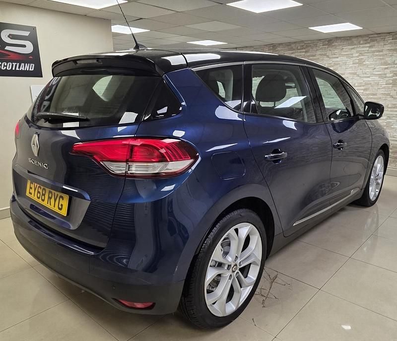 Used Renault Scénic IV Iconic 2018 Blue MPV
