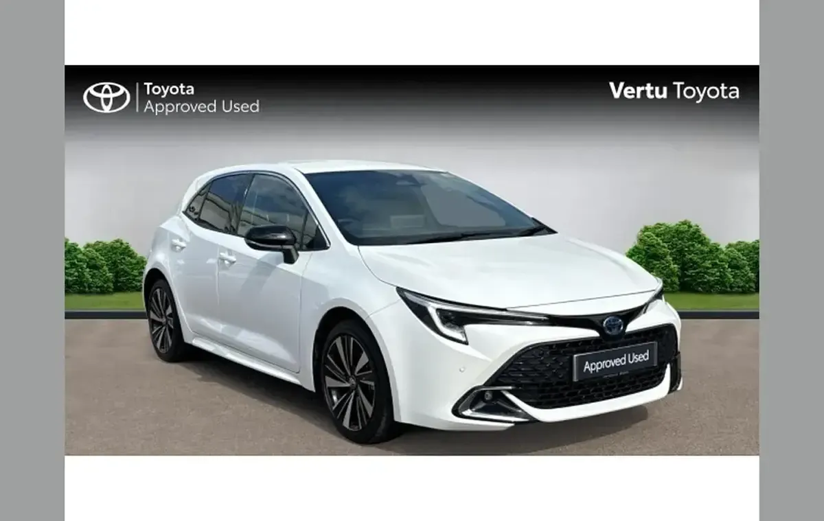 Used Toyota Corolla Design 140 HP (102 kW) 2025 Hatchback