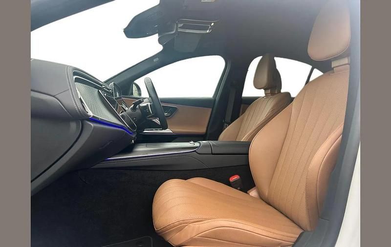 Used Mercedes E220 Advanced 194 HP (142 kW) 2025 White Sedan