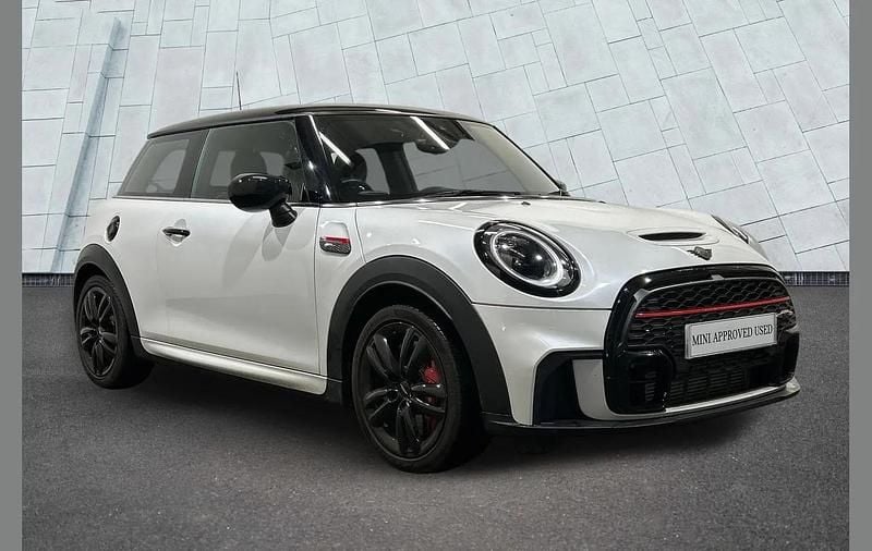 White Used 2023 Mini John Cooper Works Hatch Hatchback | £26,700 (Fair price) - Image 1/4