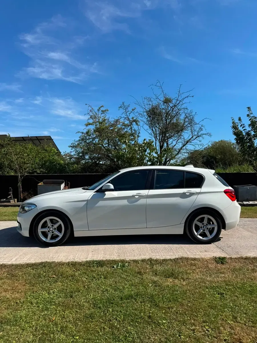 Used BMW 116 Efficient Dynamics 2015 White Hatchback