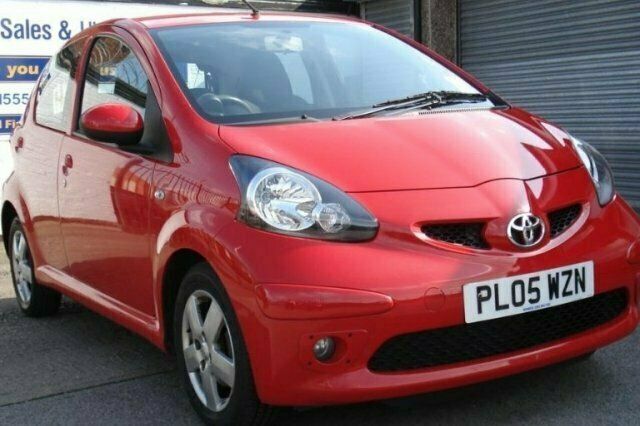 Used Toyota Aygo 67 HP (49 kW) 2005 Hatchback