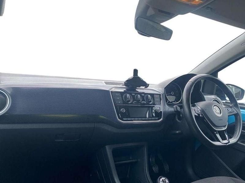 Used VW up! R-line 65 HP (47 kW) 2023 Blue Hatchback