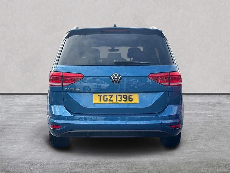 Usado VW Touran SEL 150 HP (110 kW) 2020 Azul Monovolume