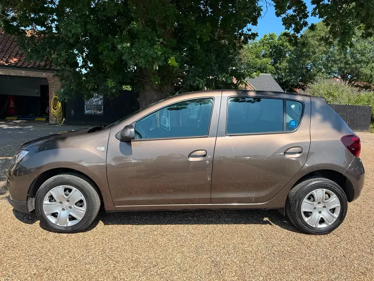 Used Dacia Sandero Comfort 2018 Brown Hatchback