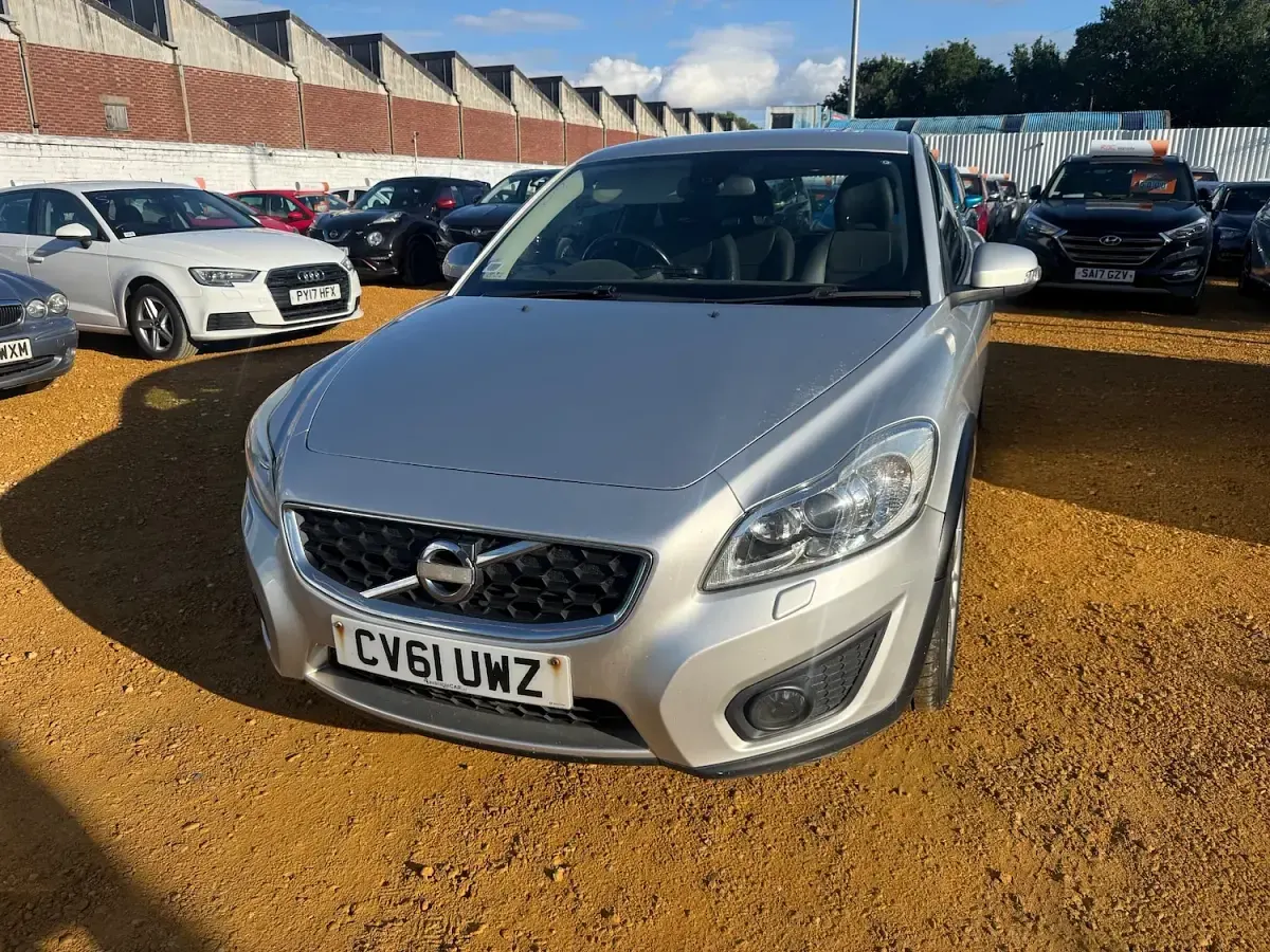 Used Volvo C30 SE Lux 115 HP (84 kW) 2011 Silver Hatchback