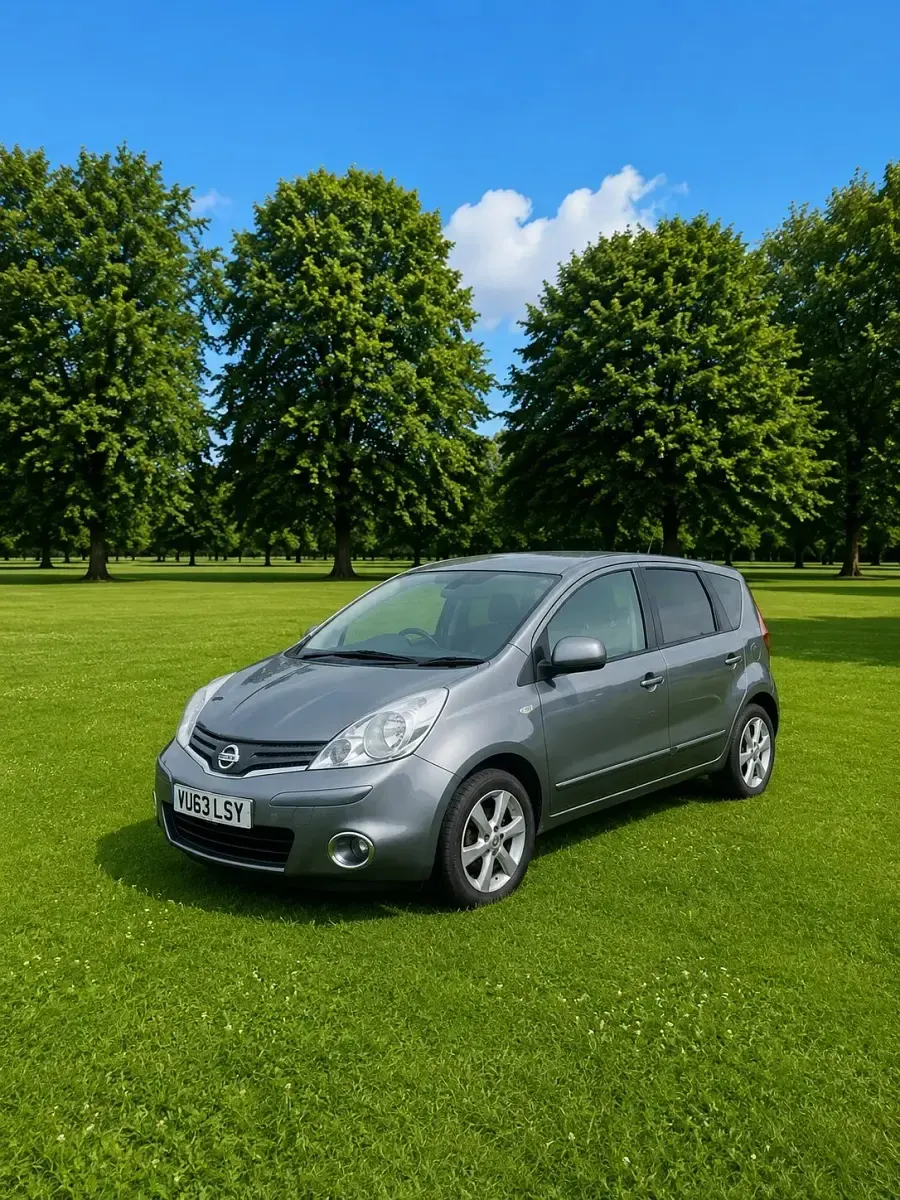 Used Nissan Note N-TEC 88 HP (64 kW) 2013 Grey Hatchback