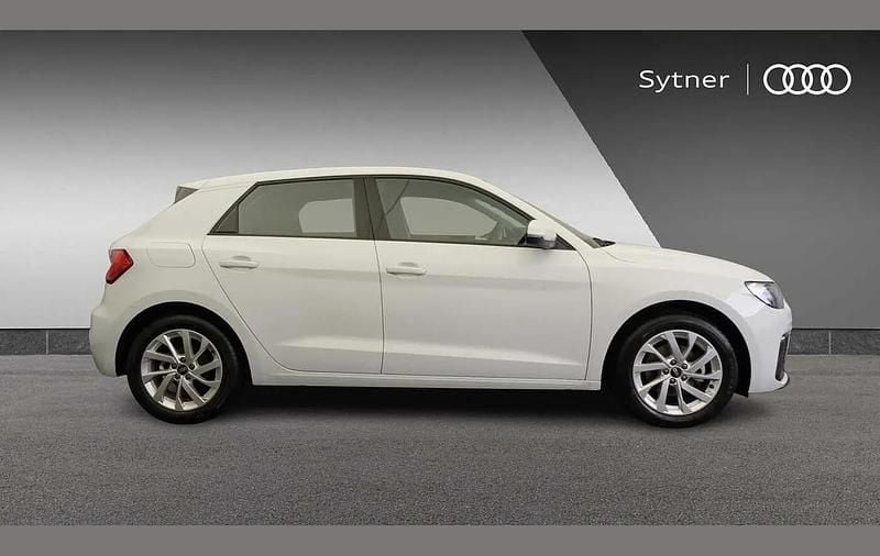 Used Audi A1 Sport 108 HP (79 kW) 2021 White Hatchback
