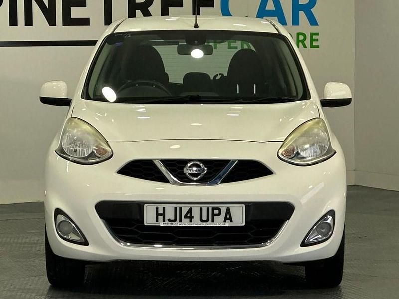 Used Nissan Micra Tekna 80 HP (58 kW) 2014 White Hatchback