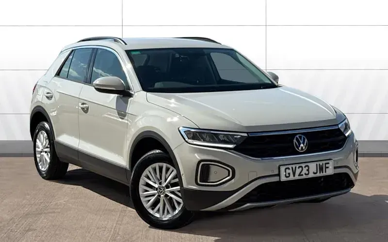 Used VW T-Roc Life 150 HP (110 kW) 2023 SUV