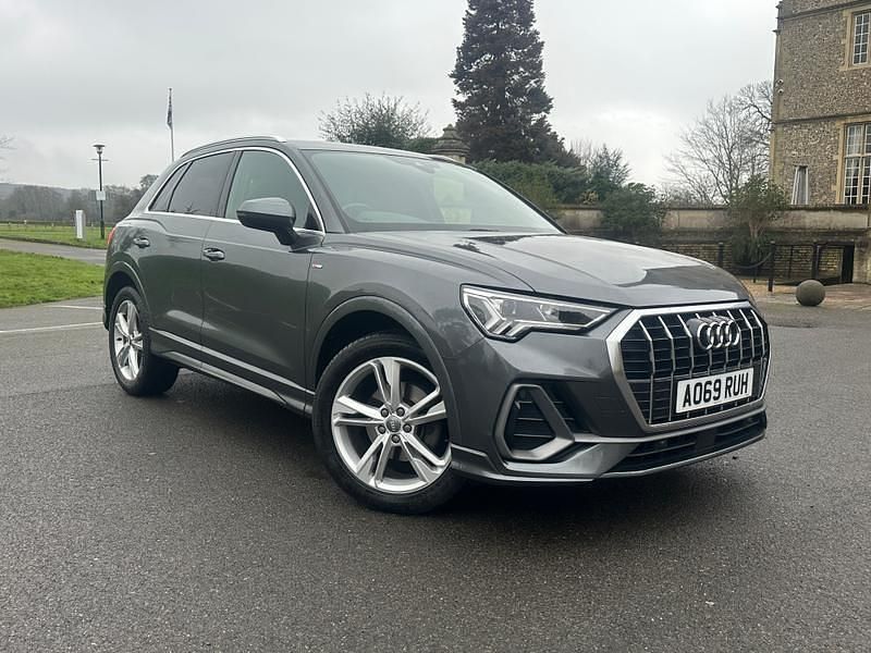 Usado Audi Q3 S-Line 2019 Gris SUV
