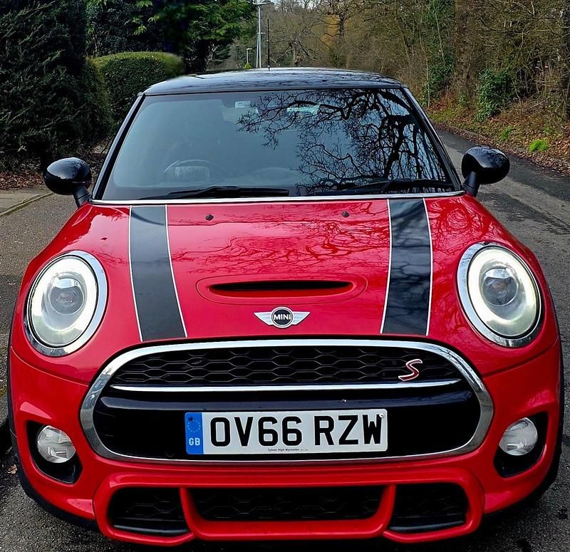 Used Mini Cooper S Hatch 2016 Red Hatchback
