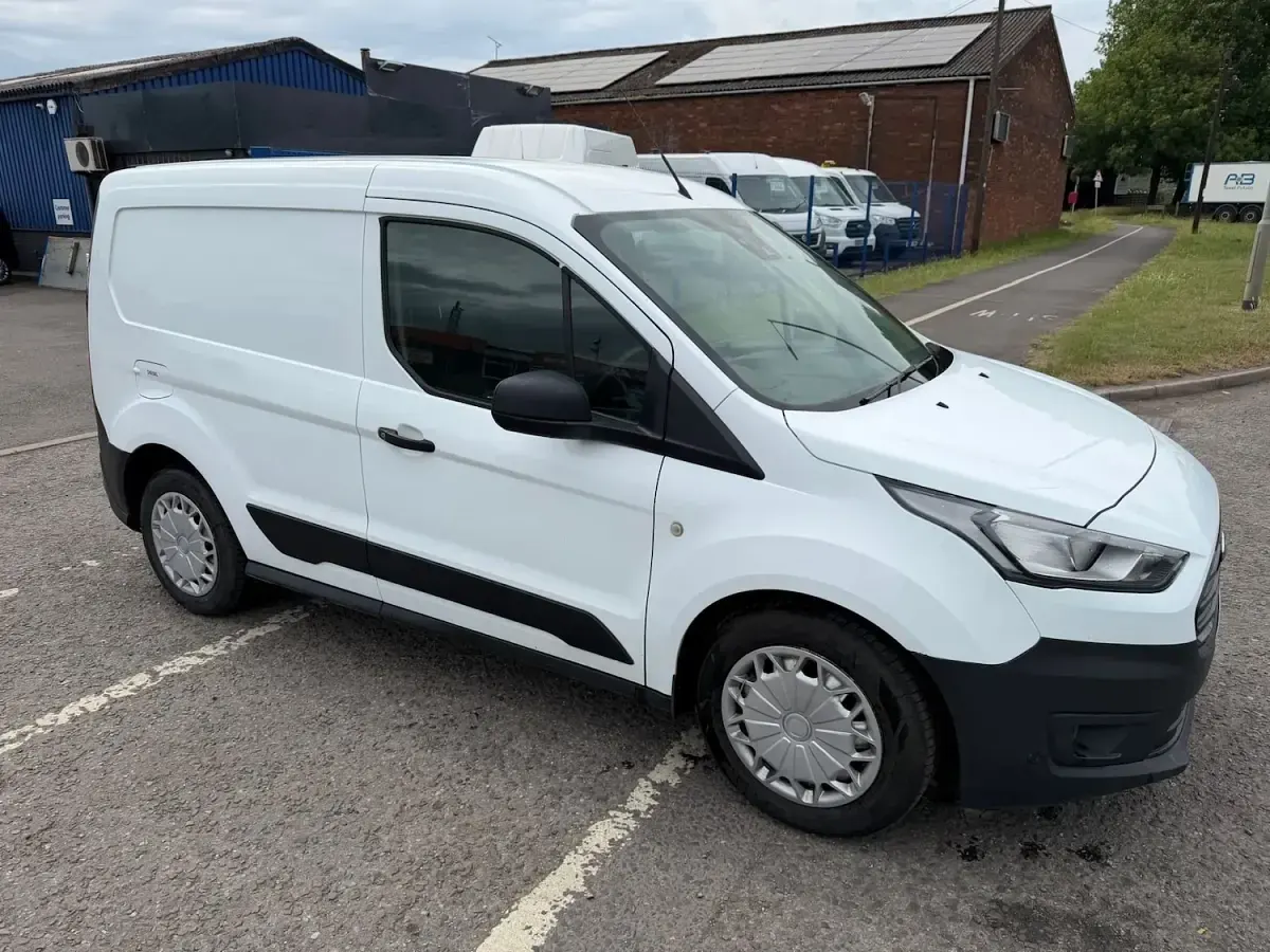 Used Ford Transit Connect Trend 2020 White MPV