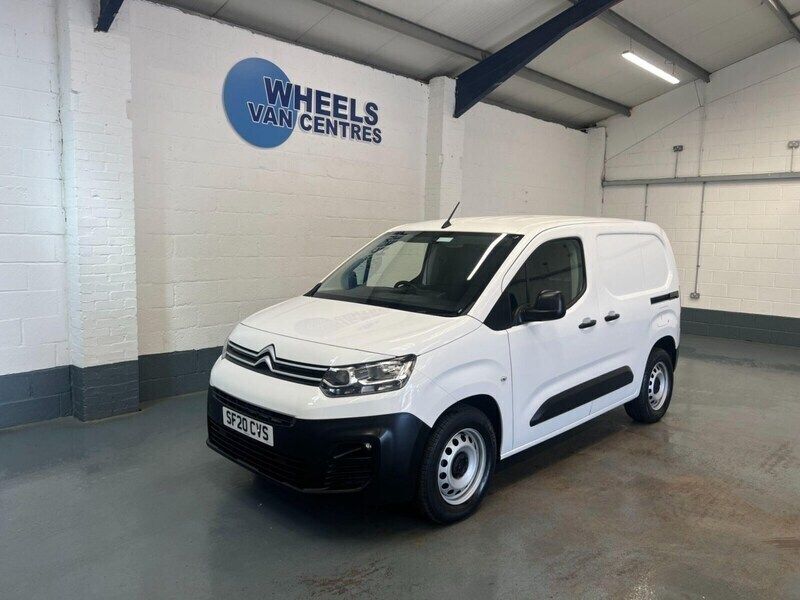White Used 2020 Citroën Berlingo Start MPV | £10,990 (Fair price) - Image 1/4