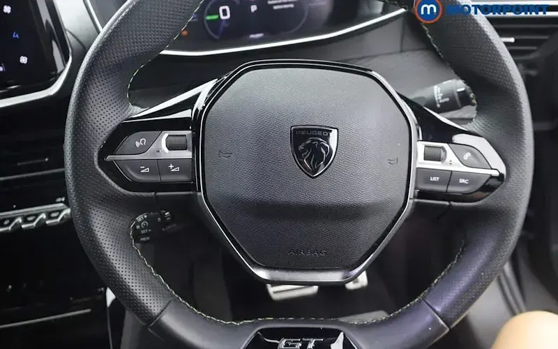 Used Peugeot e-2008 GTi 100 kW (136 HP) 2025 Grey SUV