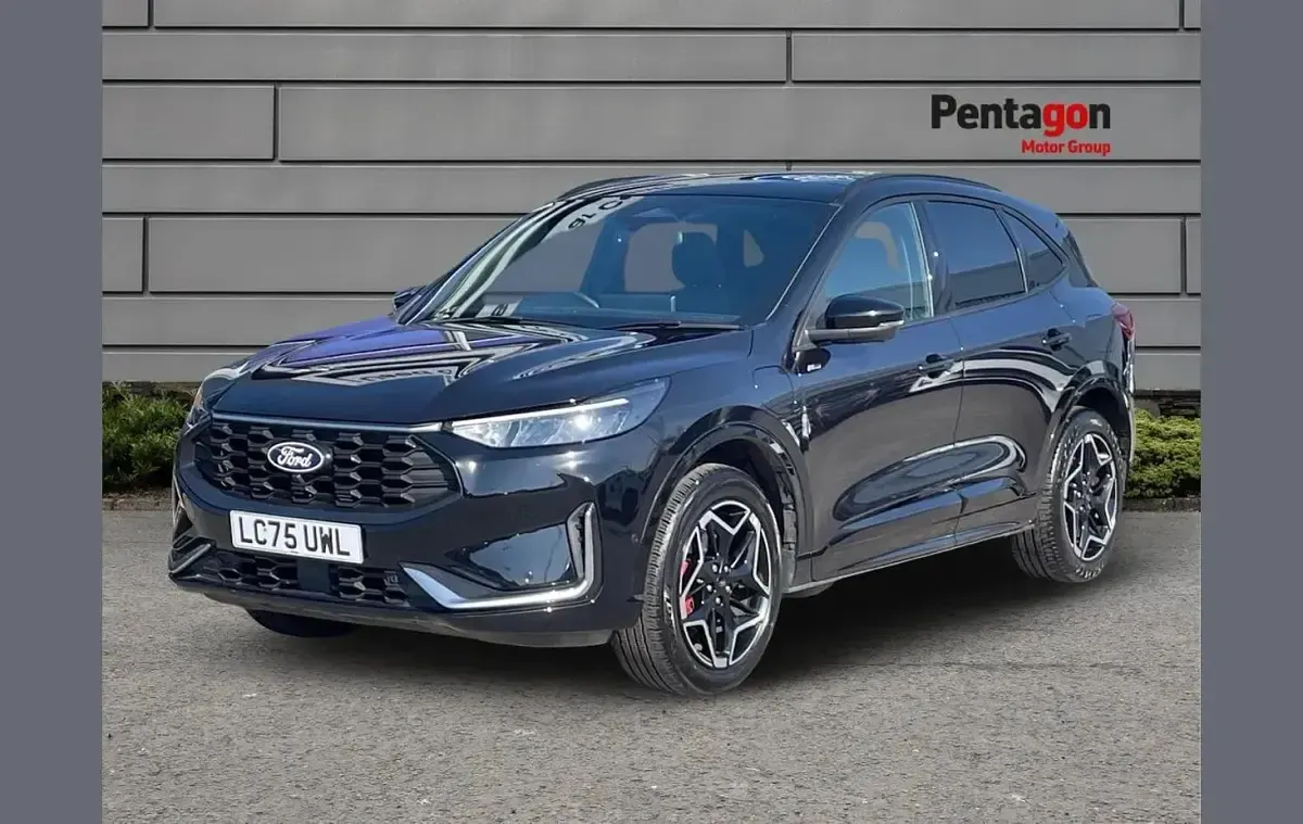 Used Ford Kuga ST-Line X 239 HP (175 kW) 2025 Black SUV