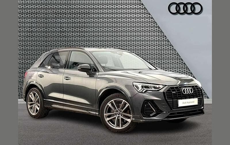 Used Audi Q3 Black Edition 187 HP (137 kW) 2021 Grey SUV