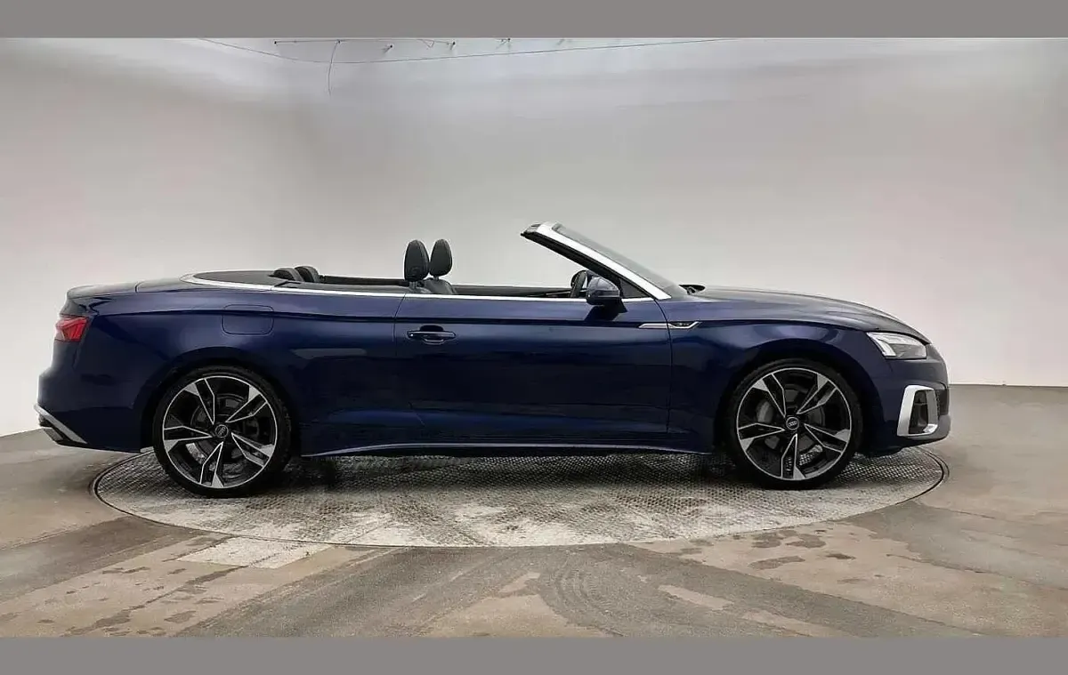 Used Audi A5 Cabriolet Comfort 200 HP (147 kW) 2022 Blue Cabriolet