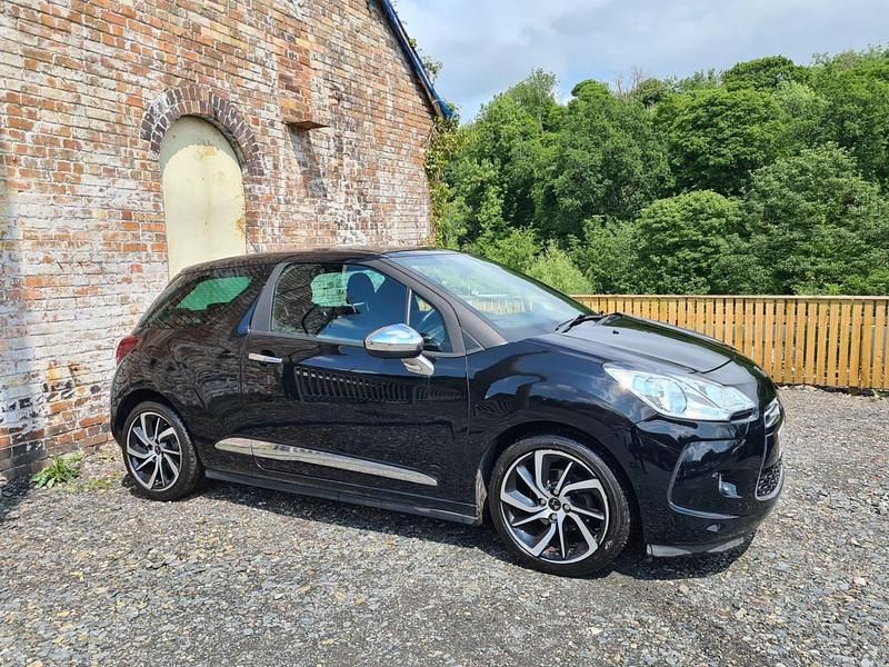 Black Used 2015 DS Automobiles DS3 Hatchback | £4,099 (Good price) - Image 1/4