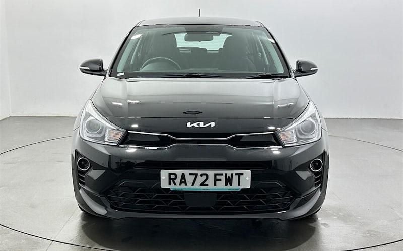 Used Kia Rio 84 HP (61 kW) 2022 Black Hatchback