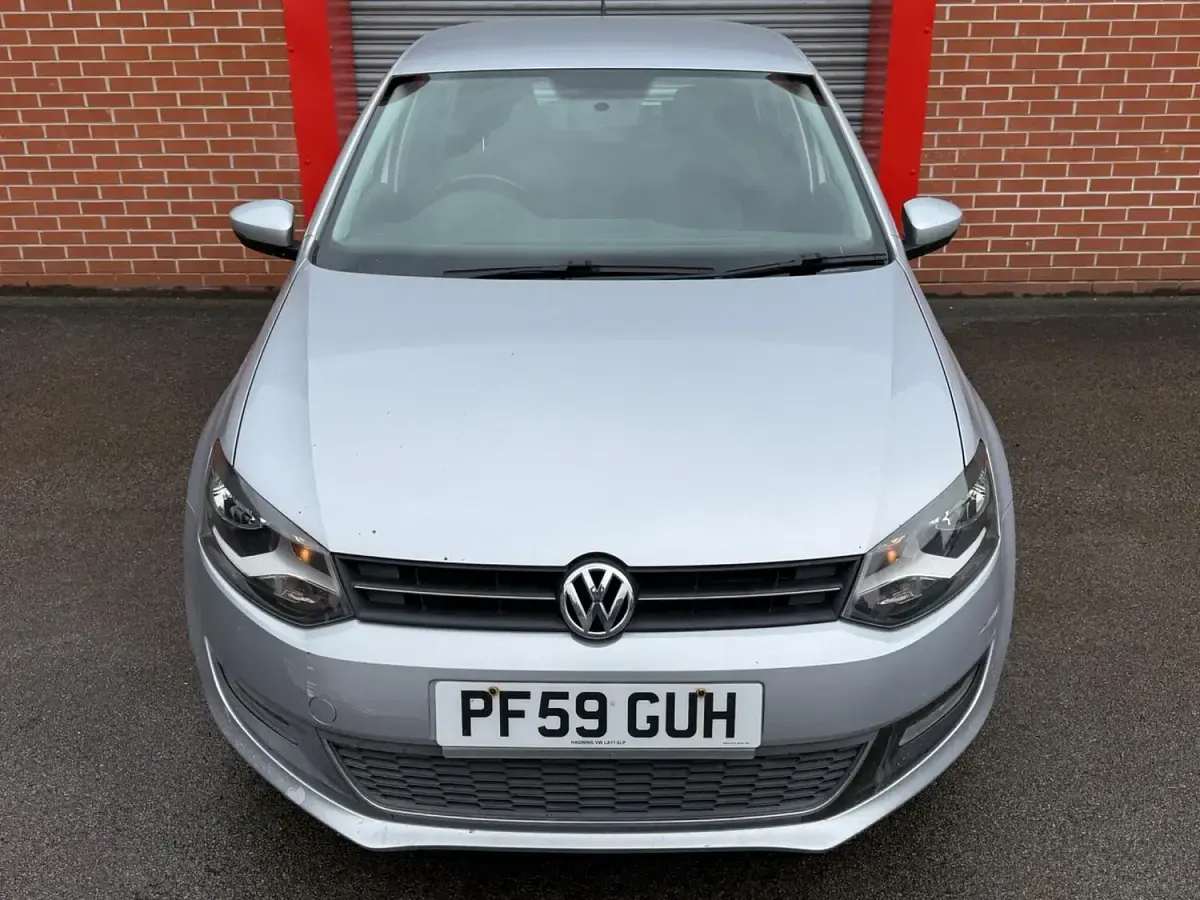 Used VW Polo SEL 83 HP (61 kW) 2010 Silver Hatchback