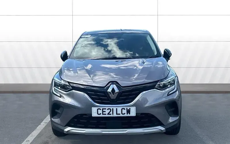 Used Renault Captur Iconic 140 HP (102 kW) 2021 Grey SUV
