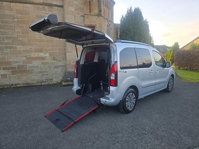Used Peugeot Partner Tepee Active 2016 Silver MPV