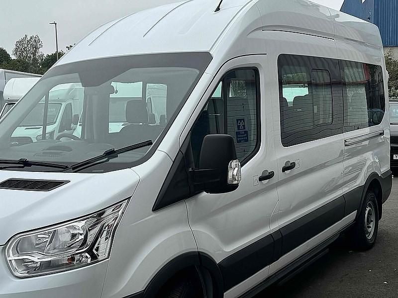 Second-hand Ford Transit 125 CP (91 kW) 2024 Alb