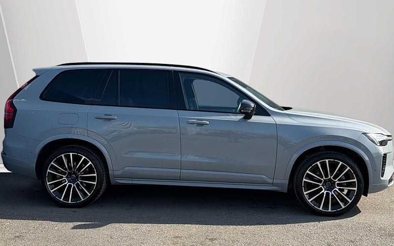 Usado Volvo XC90 Ultra 250 HP (183 kW) 2025 SUV