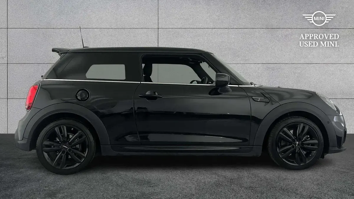 Used Mini Cooper S Hatch 176 HP (129 kW) 2023 Black Hatchback