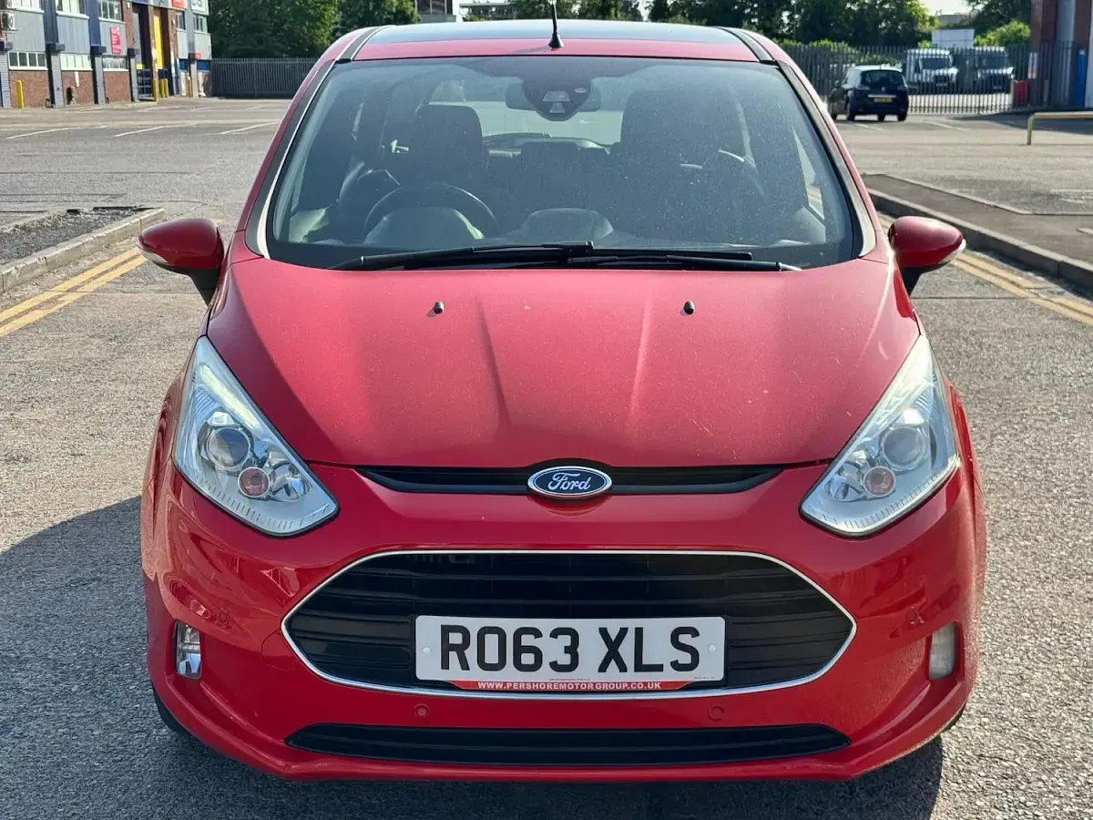 Used Ford B-MAX Titanium 120 HP (88 kW) 2013 Red MPV