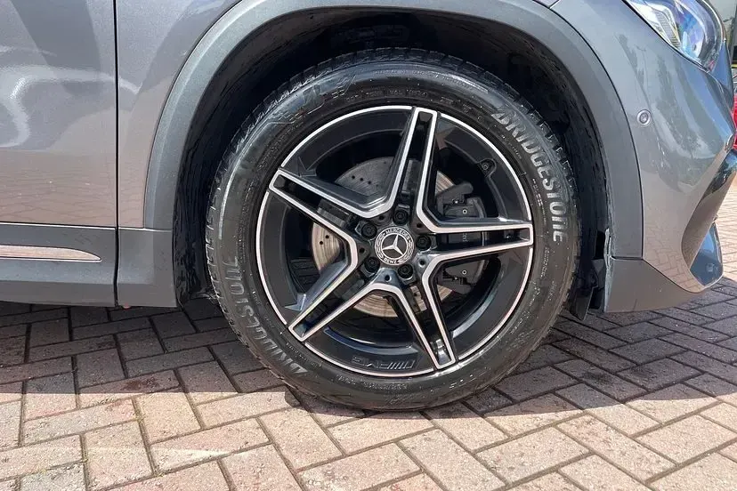 Used Mercedes GLA200 AMG Line Premium 163 HP (119 kW) 2023 Grey SUV