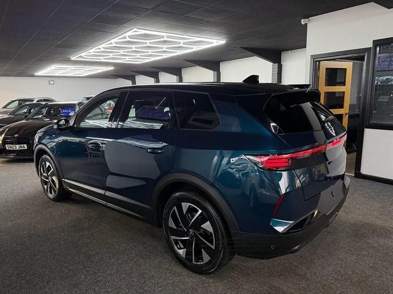 Used Vauxhall Grandland X Ultimate 136 HP (100 kW) 2025 Blue SUV