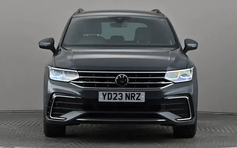 Used VW Tiguan R-line 150 HP (110 kW) 2023 Grey SUV