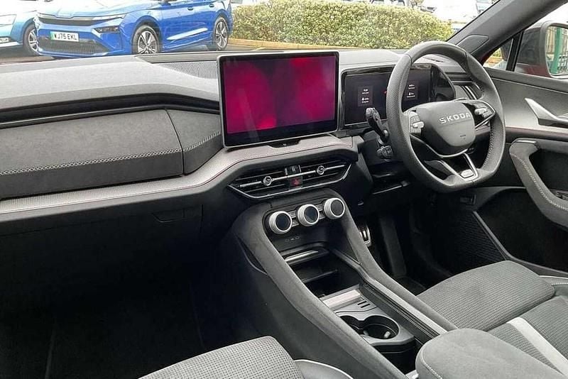 Used Skoda Kodiaq SportLine 190 HP (139 kW) 2025 Velvet red metallic SUV