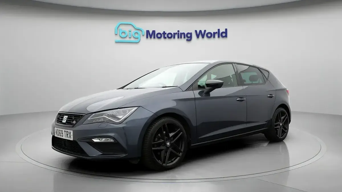 Used Seat Leon Black Edition 131 HP (96 kW) 2020 Grey Hatchback