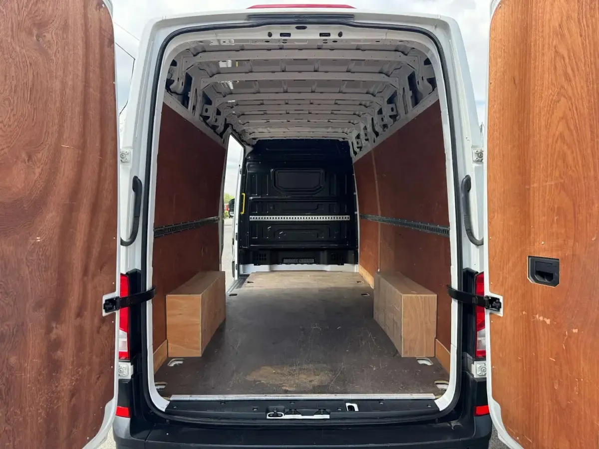 Used VW Crafter Startline 140 HP (102 kW) 2023 White Van