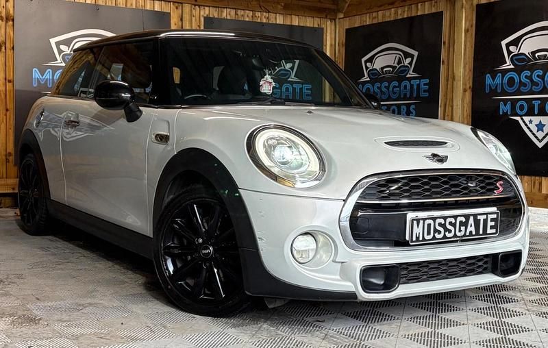 Silver Used 2016 Mini Cooper SD Hatch Hatchback | £7,995 (Fair price) - Image 1/4