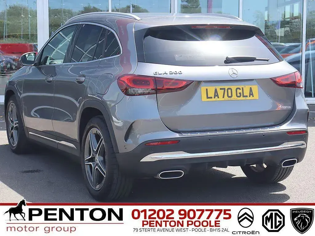 Used Mercedes GLA200 Executive 163 HP (119 kW) 2020 Grey SUV