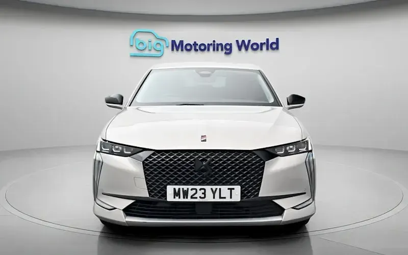 Used DS Automobiles DS4 Performance Line Plus 131 HP (96 kW) 2023 White SUV