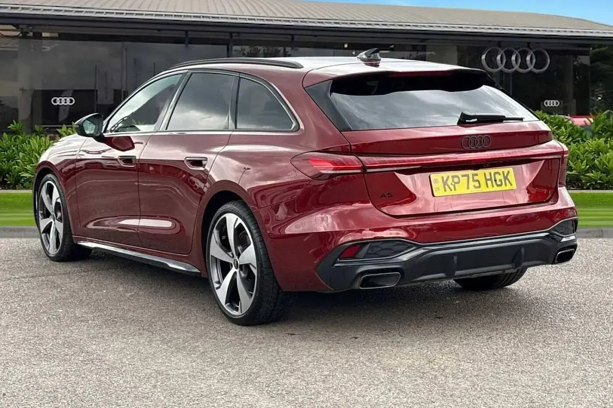 Used Audi A5 Design 204 HP (150 kW) 2025 Red Estate