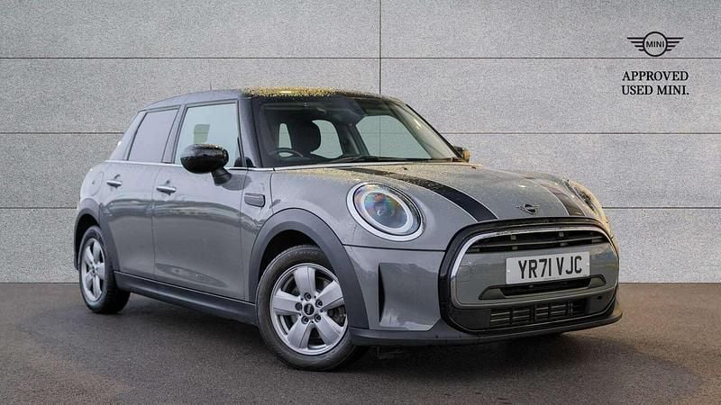 Used Mini Cooper Classic 134 HP (98 kW) 2021 Grey Hatchback