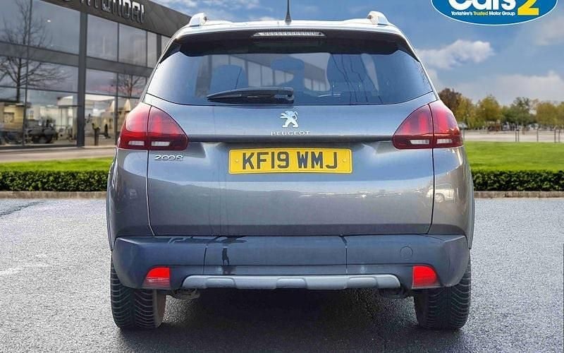 Used Peugeot 2008 Allure 130 HP (95 kW) 2019 Grey SUV