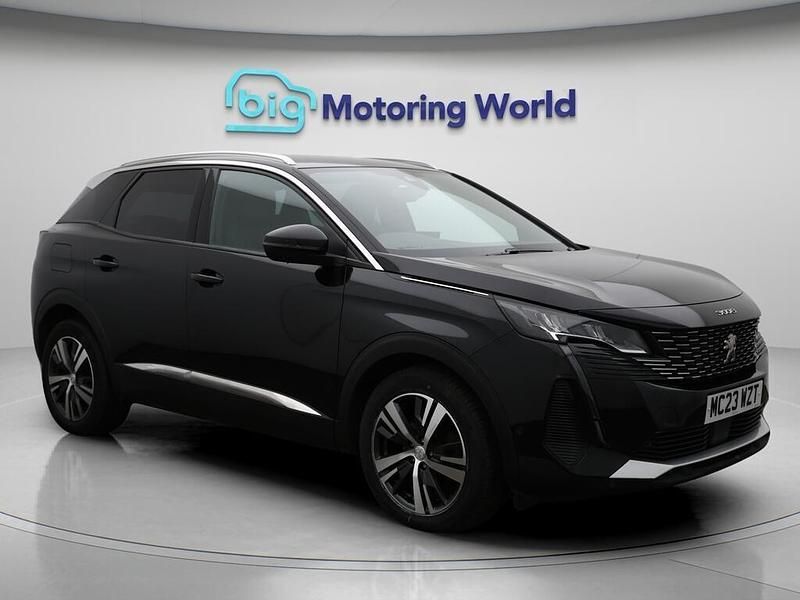 Black Used 2023 Peugeot 3008 Allure+ SUV | £16,700 (Fair price) - Image 1/4