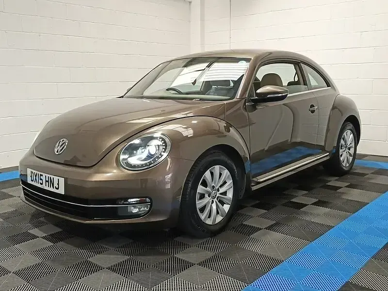 Used VW Beetle 105 HP (77 kW) 2026 Brown Hatchback